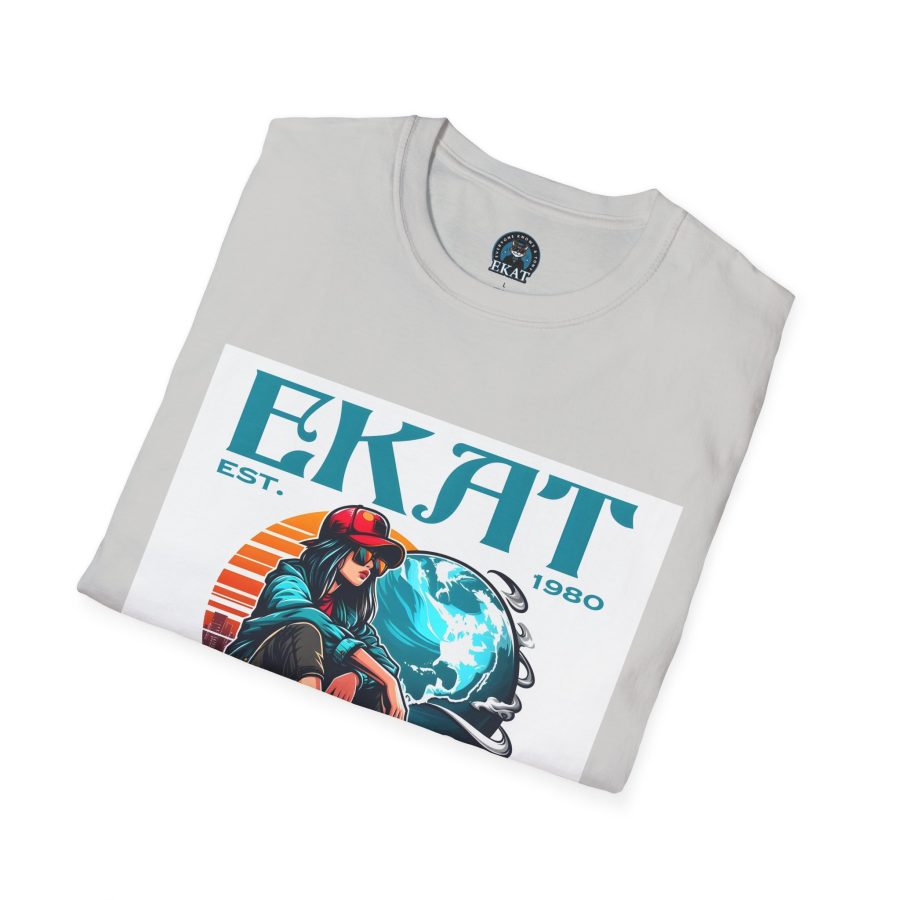 Ekat Elizabeth T-Shirt - Image 4
