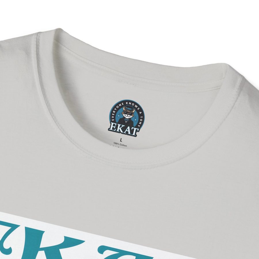 Ekat Elizabeth T-Shirt - Image 5